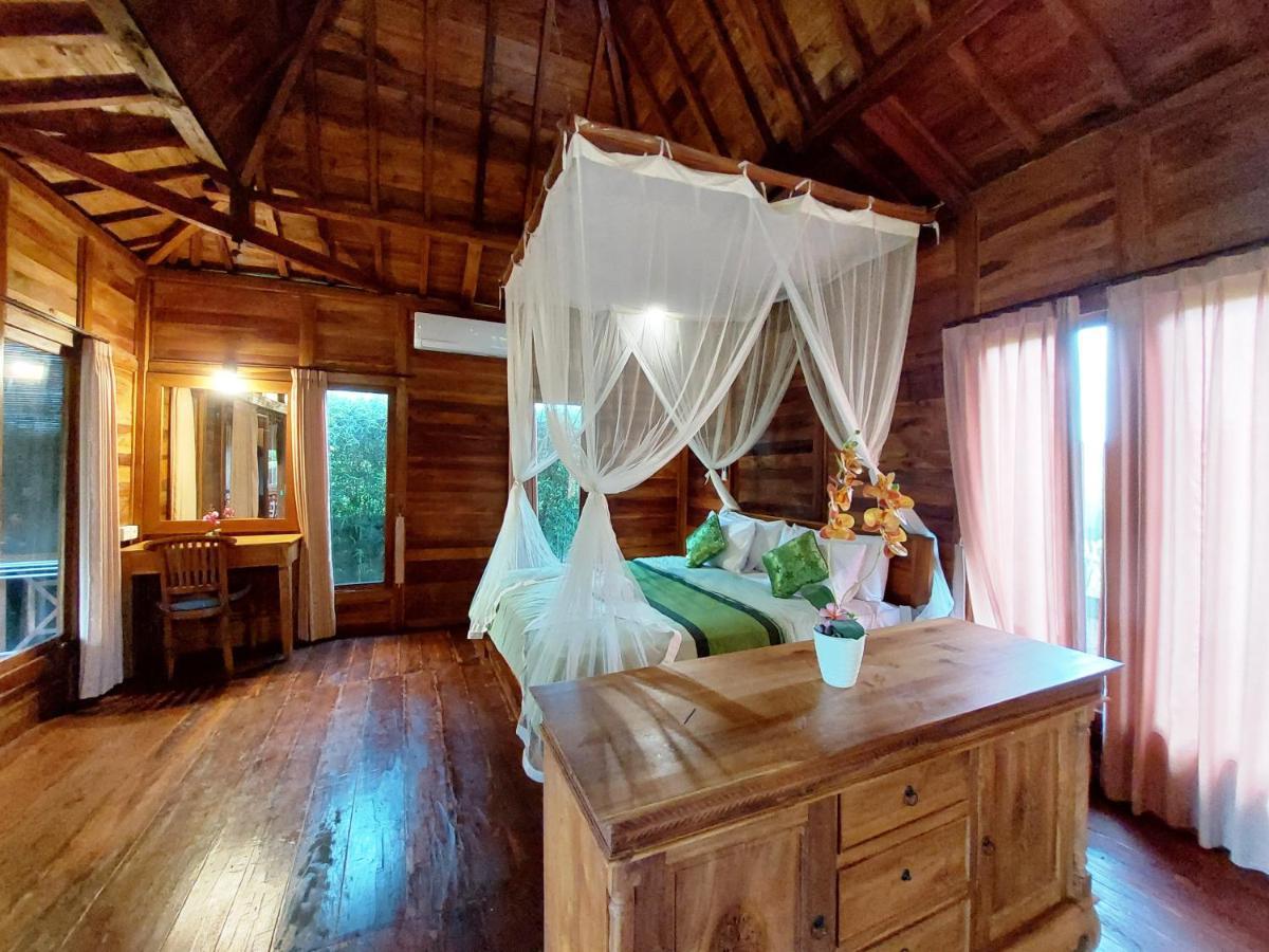 Shivananda Antique Villas By Eps Ubud Exteriör bild